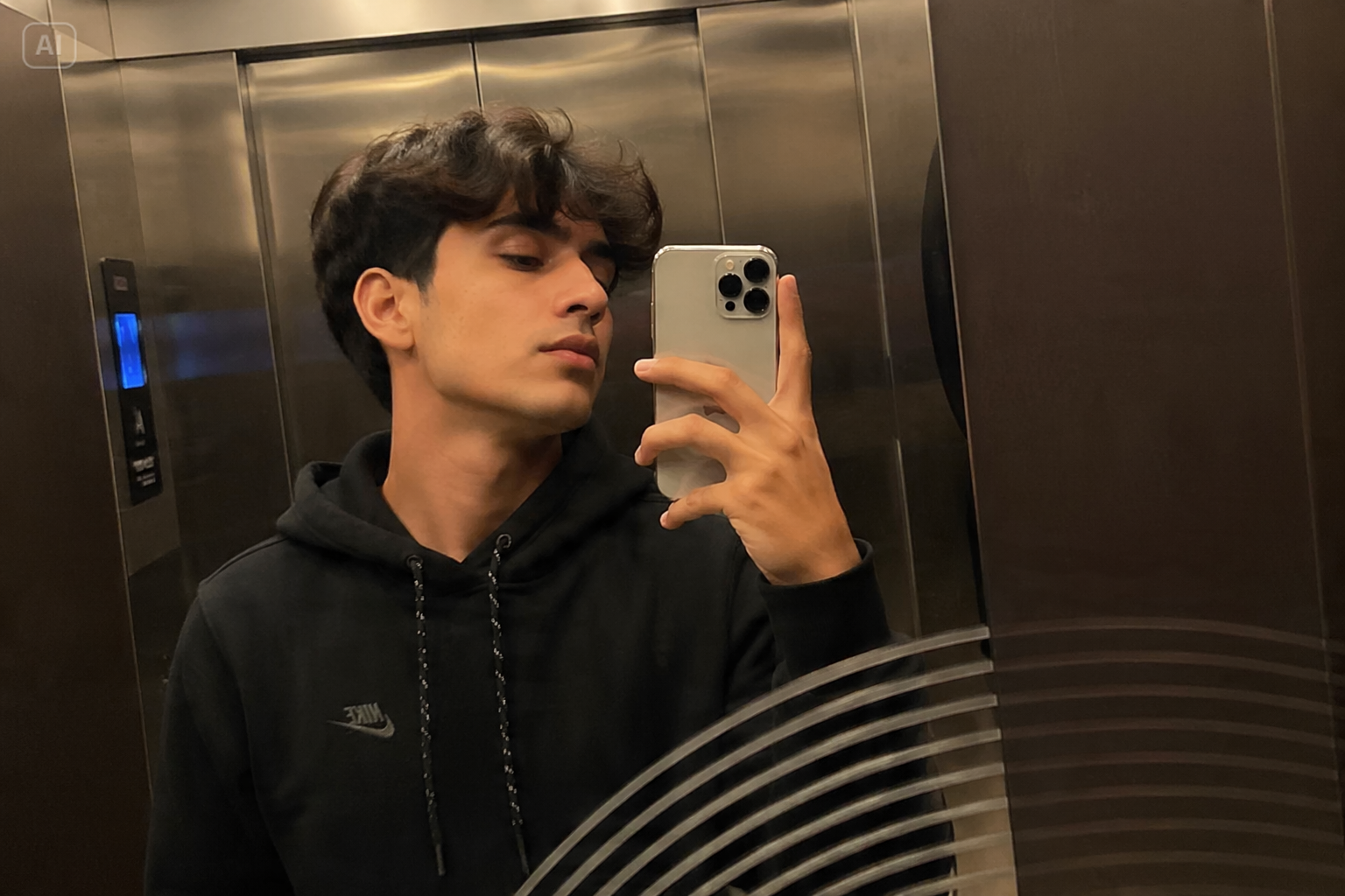 aesthetic-mirror-selfie-prompt-untuk-cowok-ide-dan-prompt-foto-ai