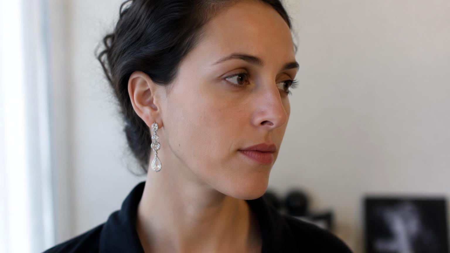 Dreamina quita los pendientes del mensaje de video ejemplo 2: Repara el fondo de forma natural