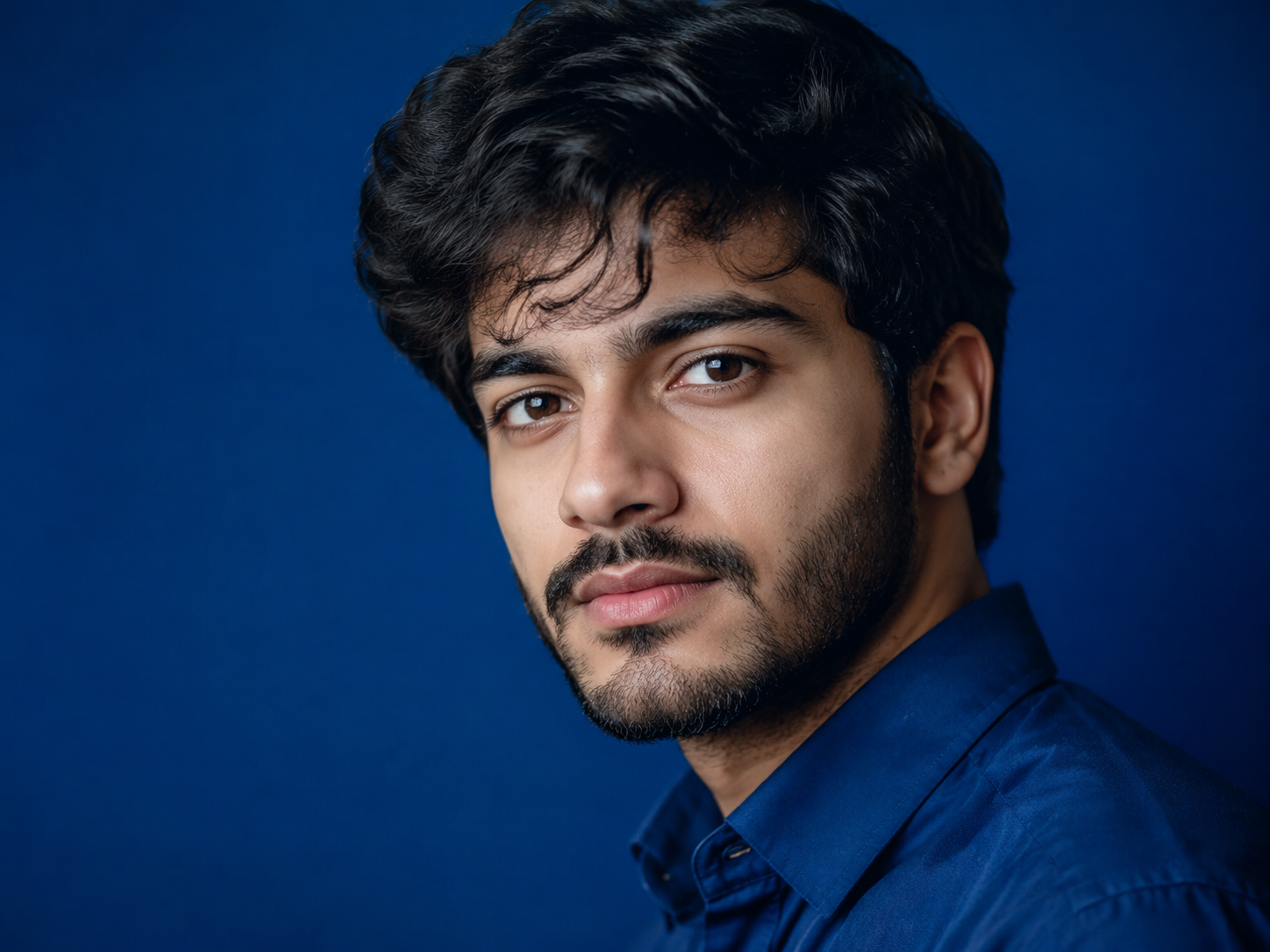 Blue Close-Up Portrait DP Prompts creator review image 8