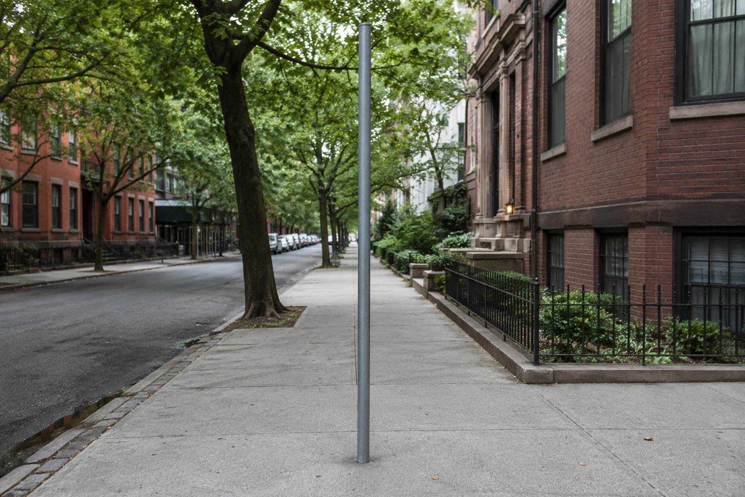 remove pole from photo hero image