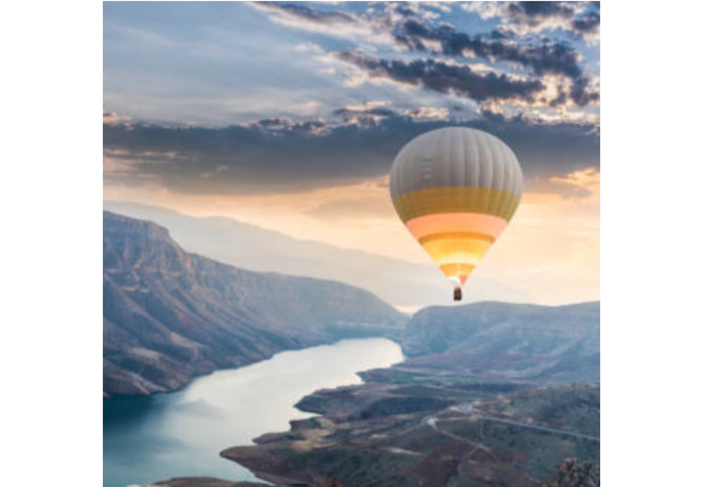 Пейзажна фотографія з подорожі, використана як профільна фотографія
